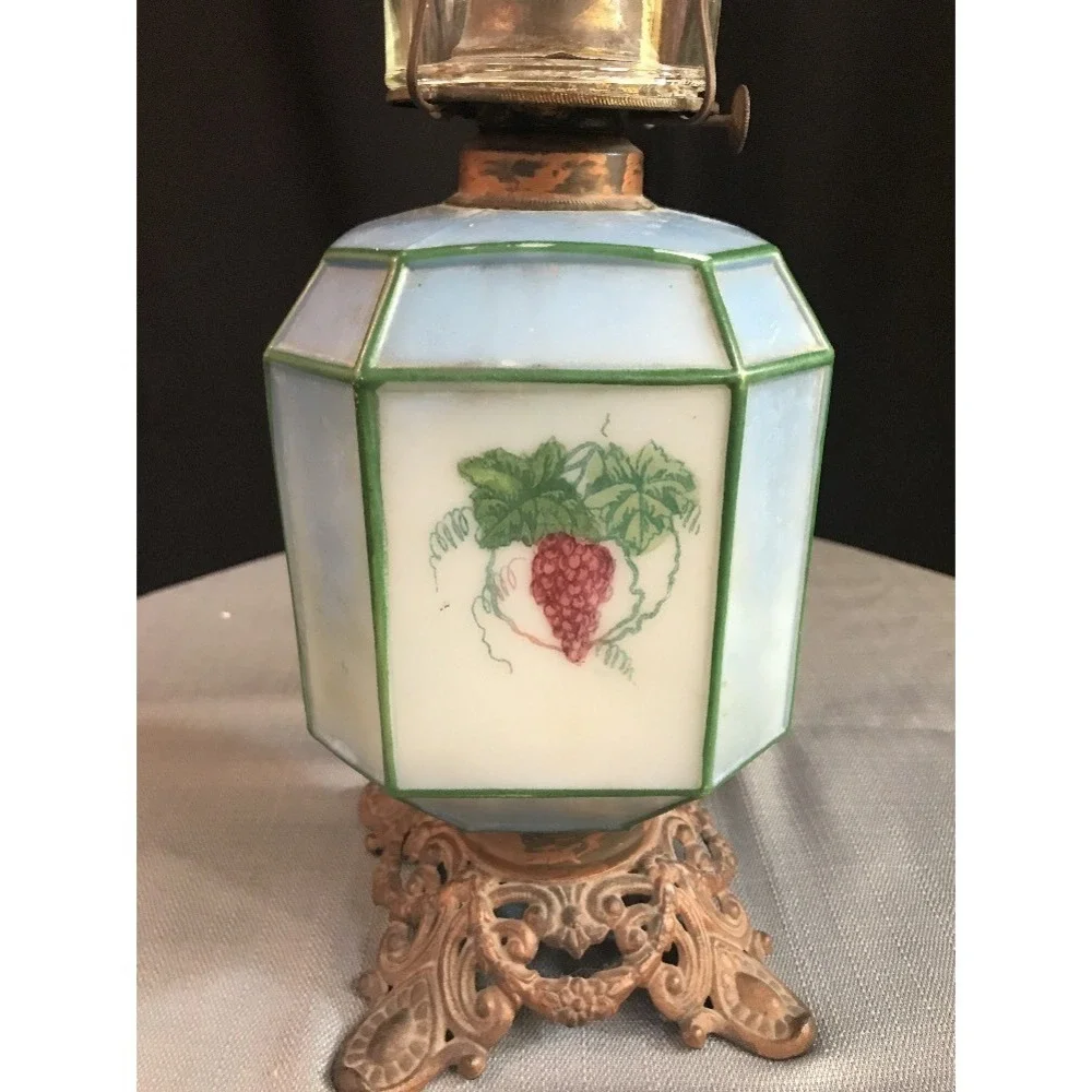 Vintage Antique Oil Lamp Lantern‎ With Hand Painted Grape Clusters Chimney